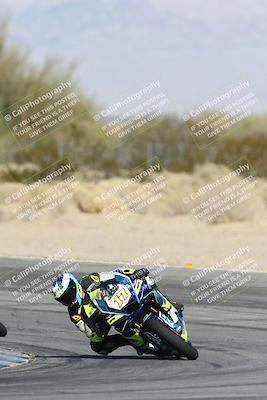 media/Dec-07-2025-CVMA (Sun) [[3e7d2de5dc]]/Race 8-Middleweight Shootout/